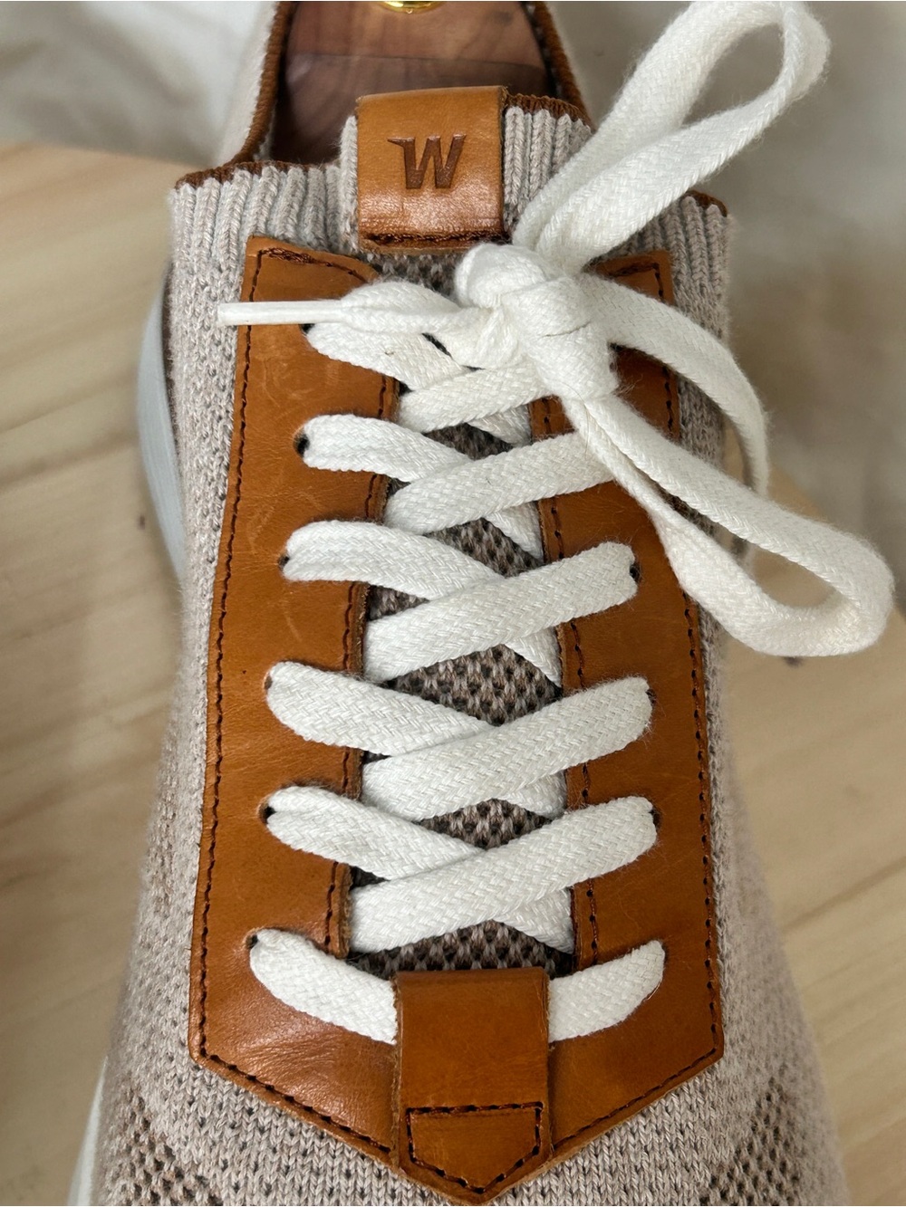 Wolf & Shepherd Men’s SupremeKnit™ Trainer Sneakers Mocha and White US 10 - Picture 4 of 8